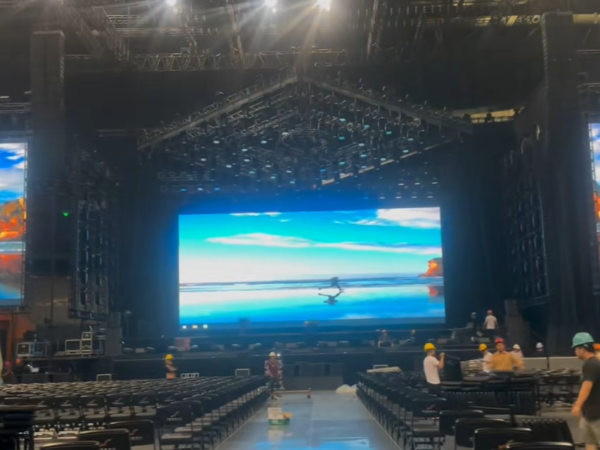 【姜育恒绍兴演唱会】恒行5专业舞台搭建技术服务助力经典之声燃动奥体中心